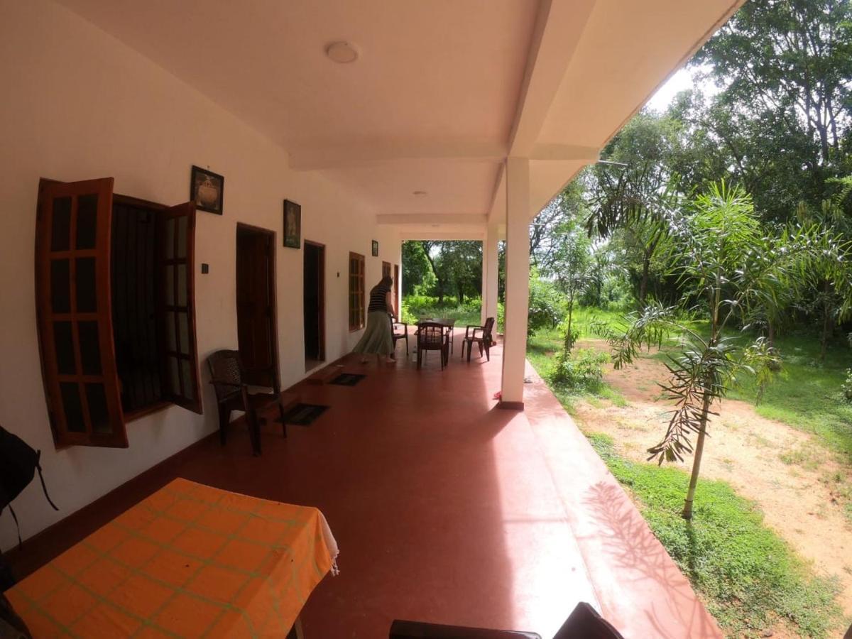 Punkalasa Tourist Lodge Anuradhapura Luaran gambar