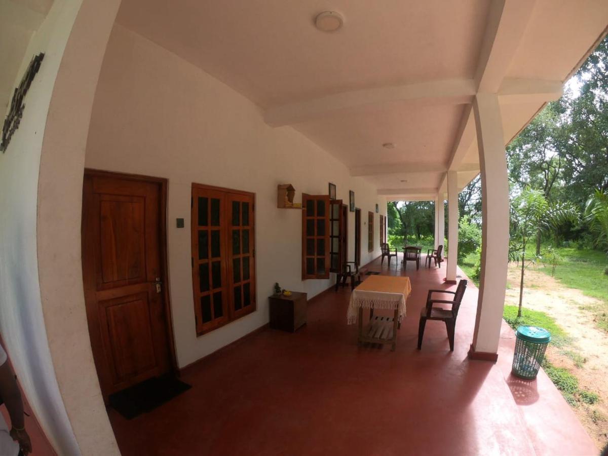 Punkalasa Tourist Lodge Anuradhapura Luaran gambar